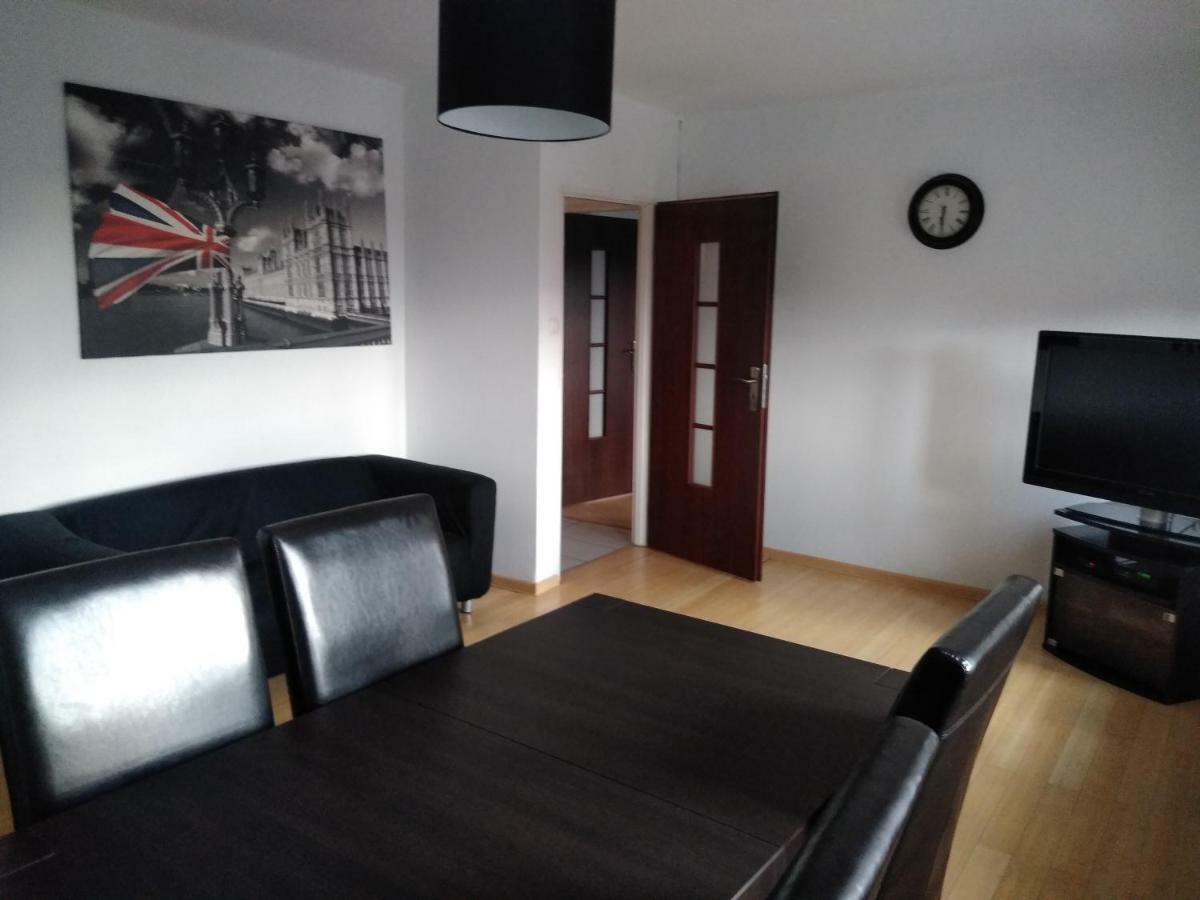 Appartement Apartament Centrum à Szczecinek Extérieur photo
